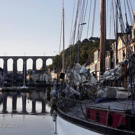 Logement Entier 50 M² Proche Centre Ville Morlaix Kültér fotó